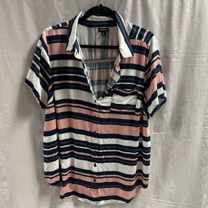 Torrid Womens Shirt Size 1 Challis Multi Color Pink Blue White